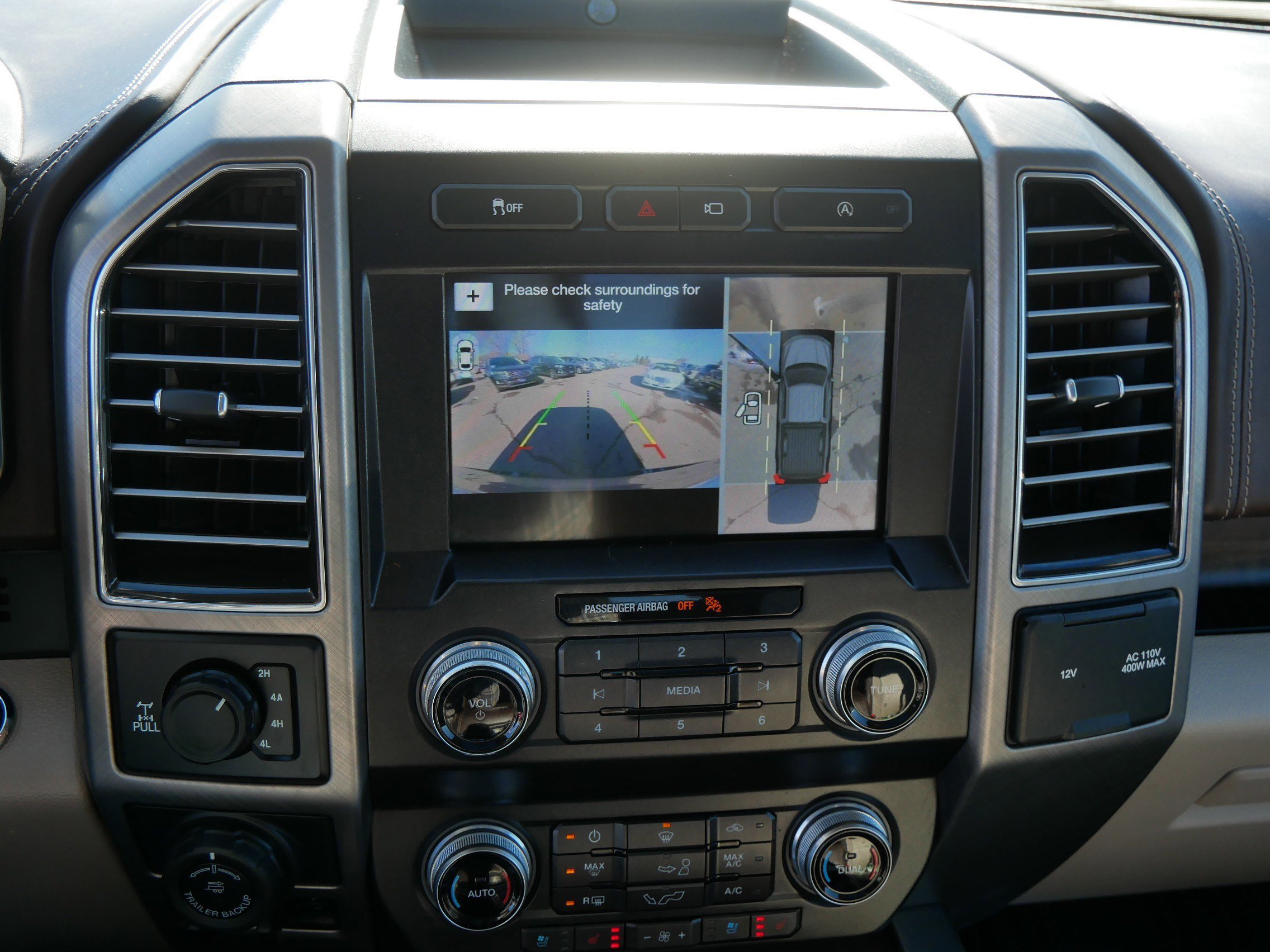 Certified 2019 Ford F150 Limited w/ Trailer Tow Package image 33