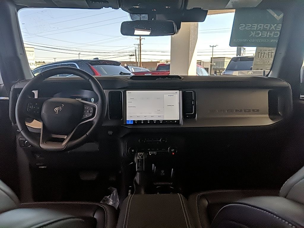 Certified 2025 Ford Bronco Outer Banks AWD/4WD image 14