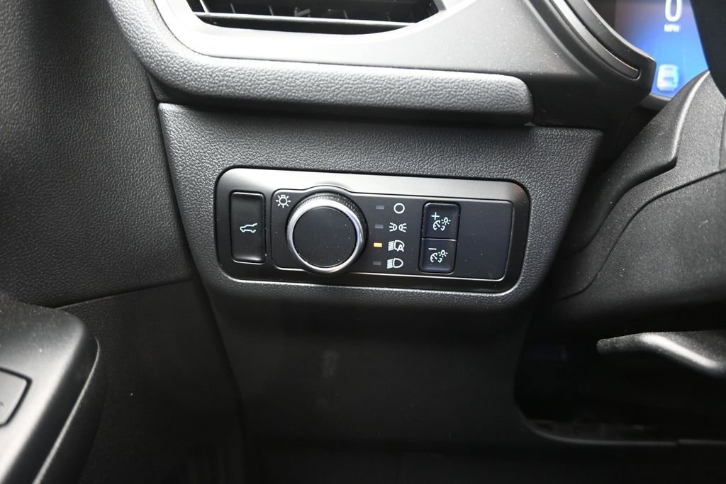 Certified 2024 Ford Escape Active w/ Cold Weather Package FWD image 18