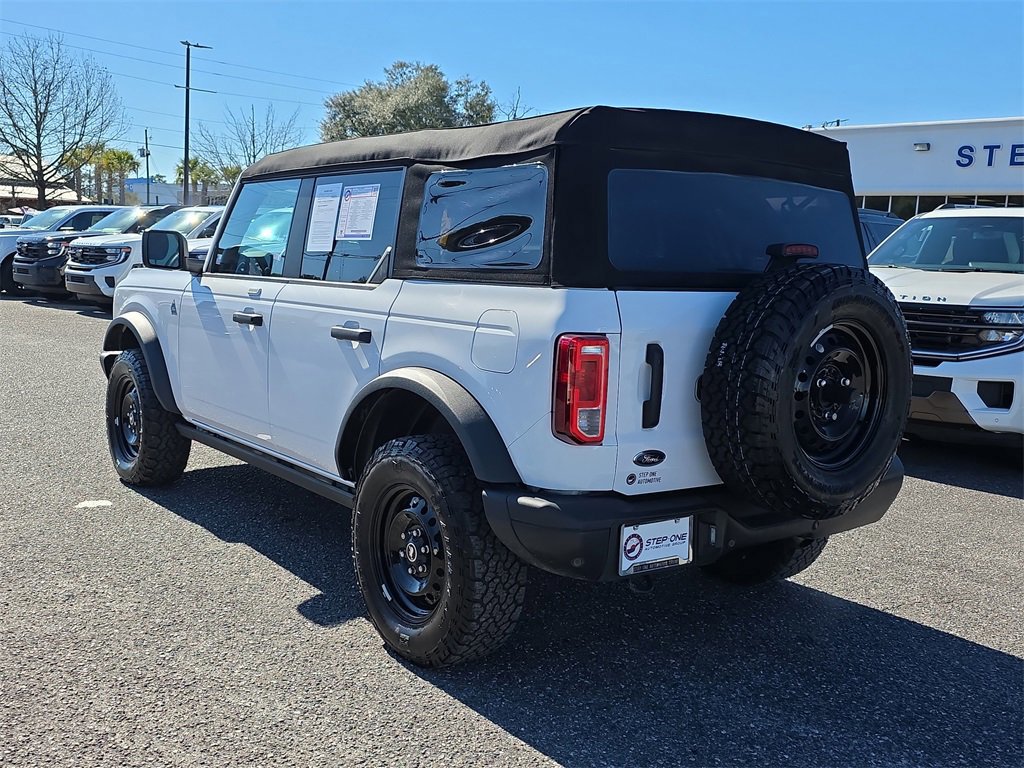 Certified 2023 Ford Bronco Black Diamond image 3