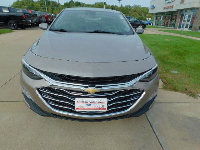Used 2023 Chevrolet Malibu LT FWD image 2
