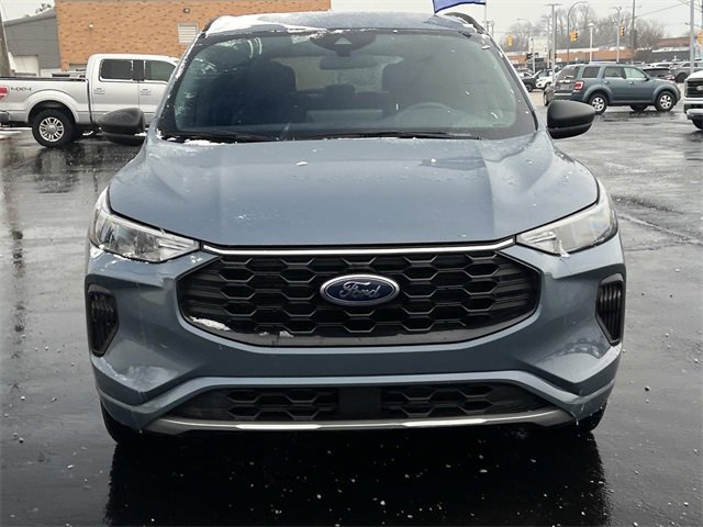 Certified 2023 Ford Escape ST-Line w/ Tech Pack #1 image 7