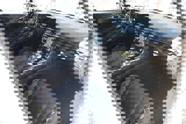 Used 2025 Genesis GV80 2.5T Prestige image 18