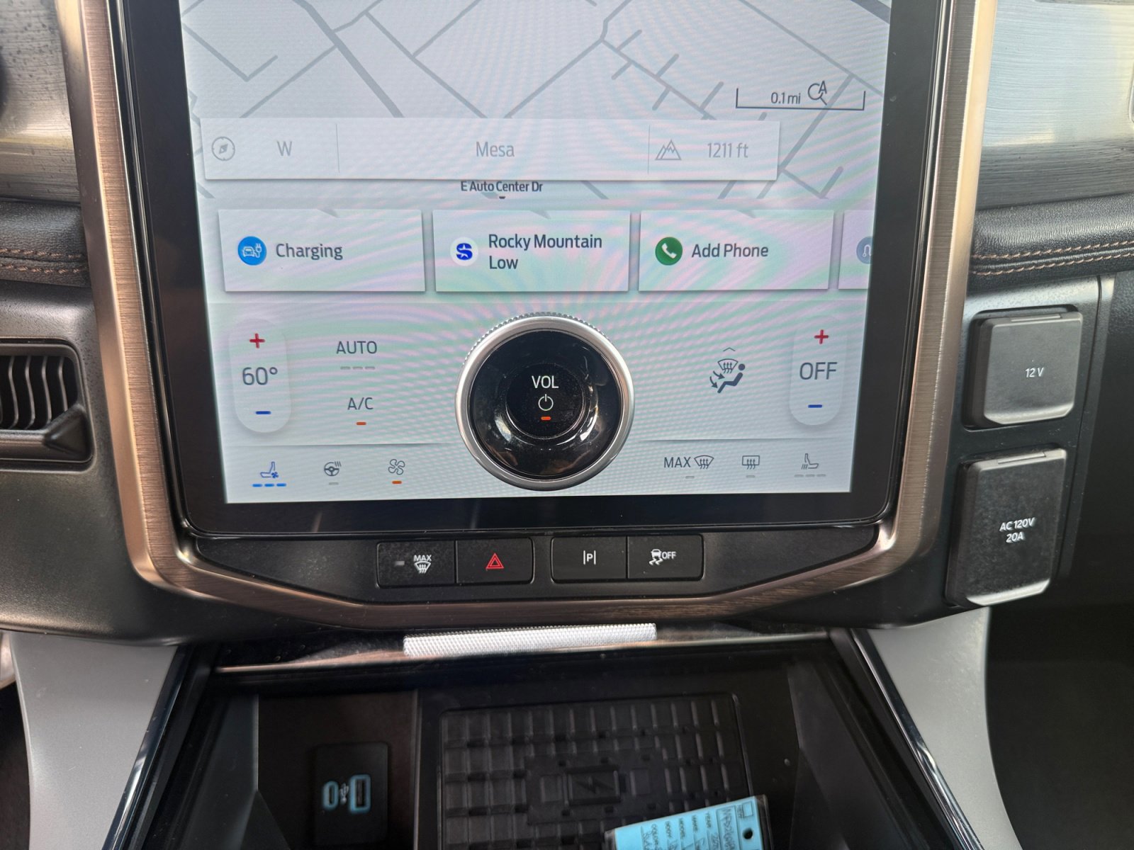 Certified 2024 Ford F150 Lightning Lariat image 25