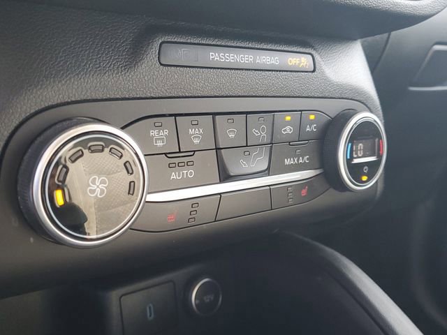 Certified 2020 Ford Escape SE image 28