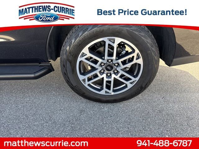 Certified 2025 Ford Expedition Active image 17