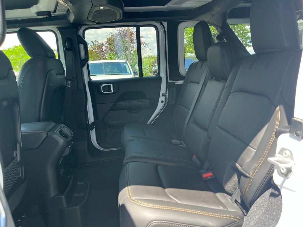 Used 2024 Jeep Wrangler Unlimited Rubicon 392 AWD/4WD image 15