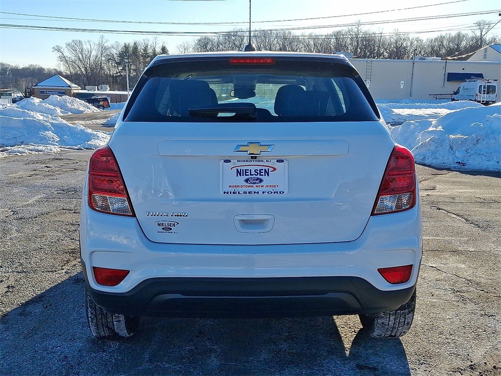 Used 2018 Chevrolet Trax LS image 22
