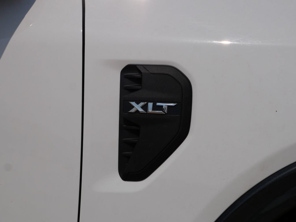 Certified 2024 Ford Ranger XLT w/ FX4 Off-Road Package AWD/4WD image 9
