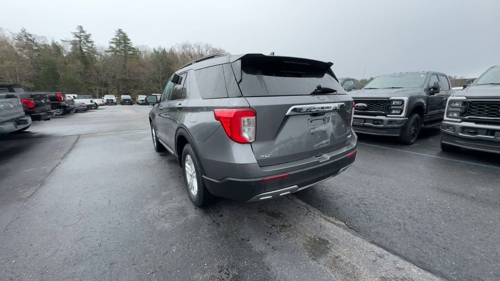 Certified 2023 Ford Explorer XLT w/ Equipment Group 202A AWD/4WD image 17