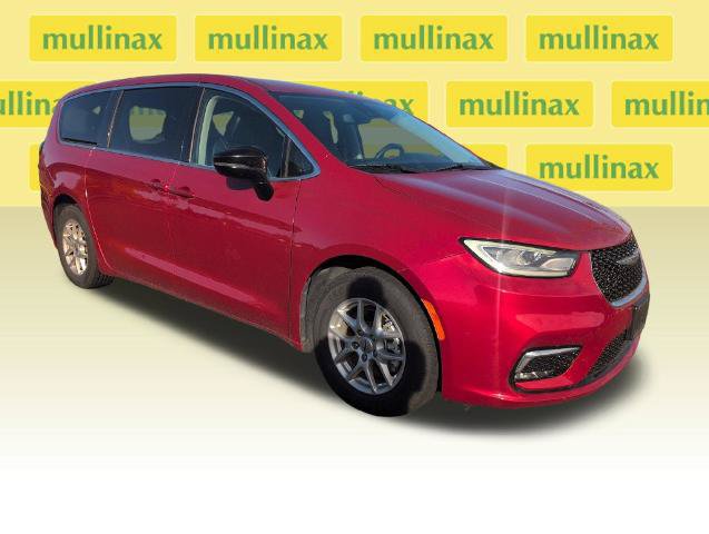 Used 2024 Chrysler Pacifica Touring-L FWD 360° Tour