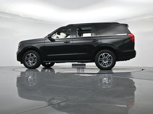 Certified 2025 Ford Expedition Active AWD/4WD image 41