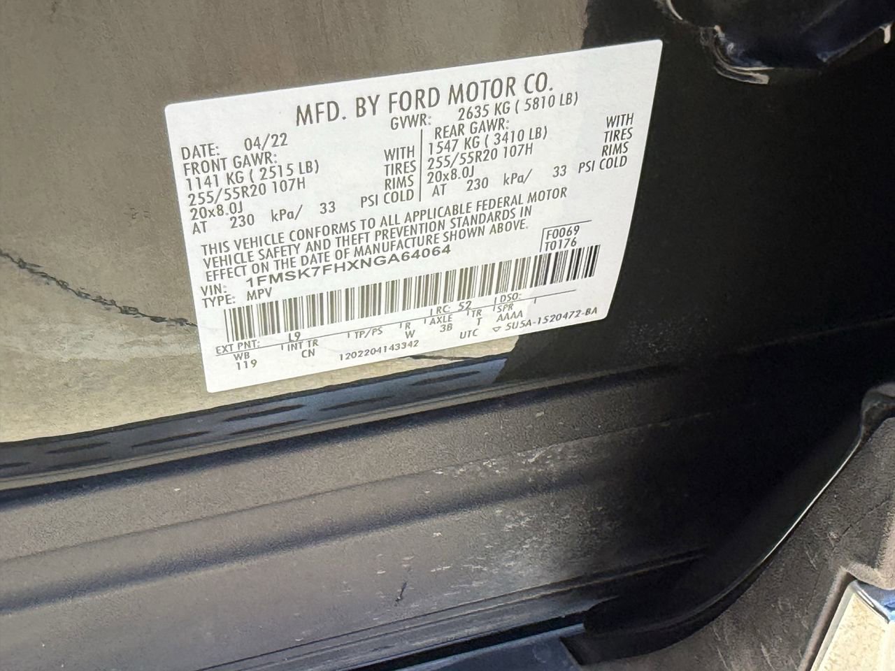 Certified 2022 Ford Explorer Limited w/ Equipment Group 301A image 32