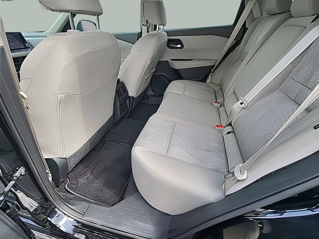 Used 2025 Nissan Rogue SV AWD/4WD image 21