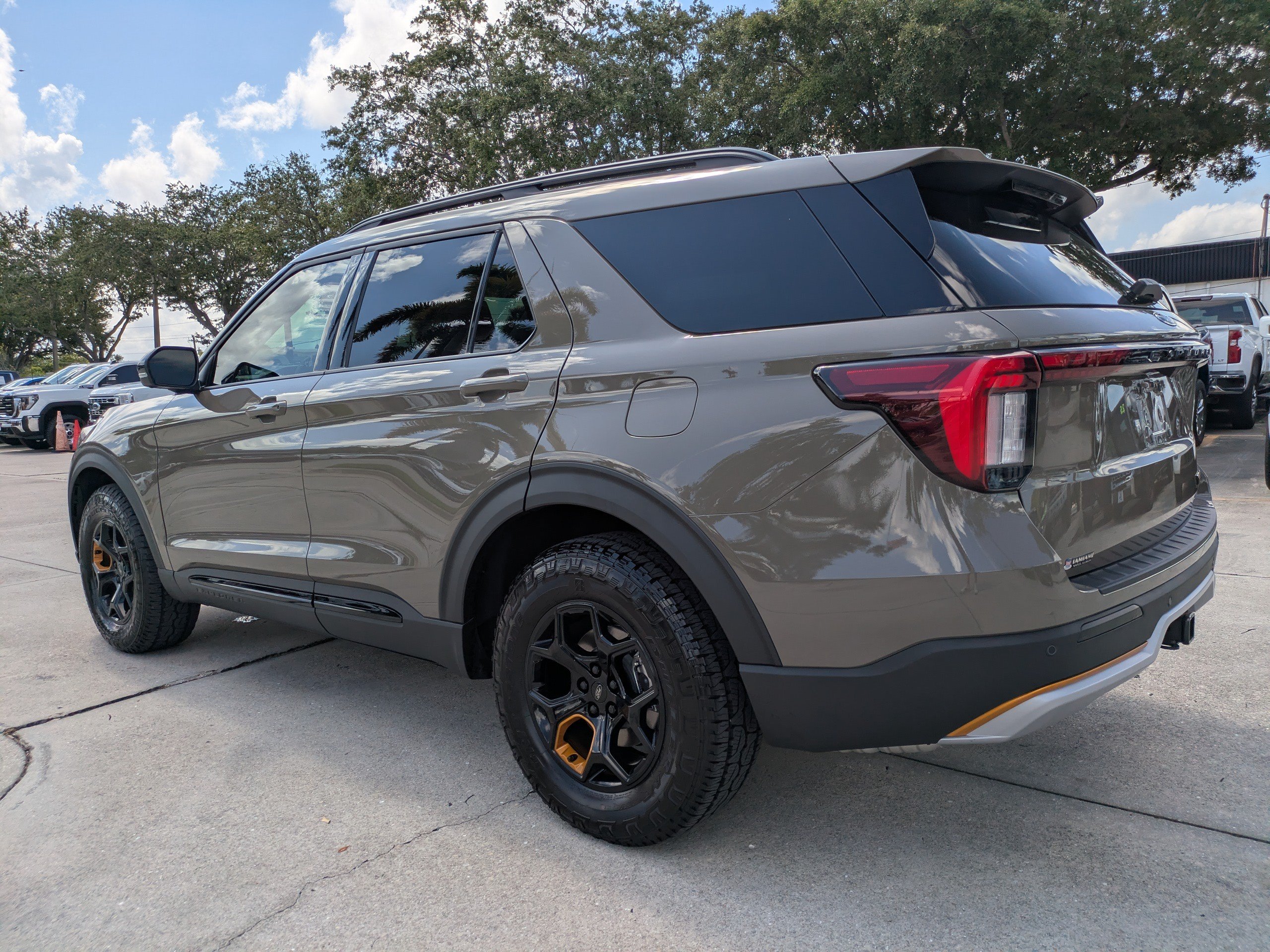 Certified 2026 Ford Explorer Tremor w/ Tremor Ultimate Package AWD/4WD image 6