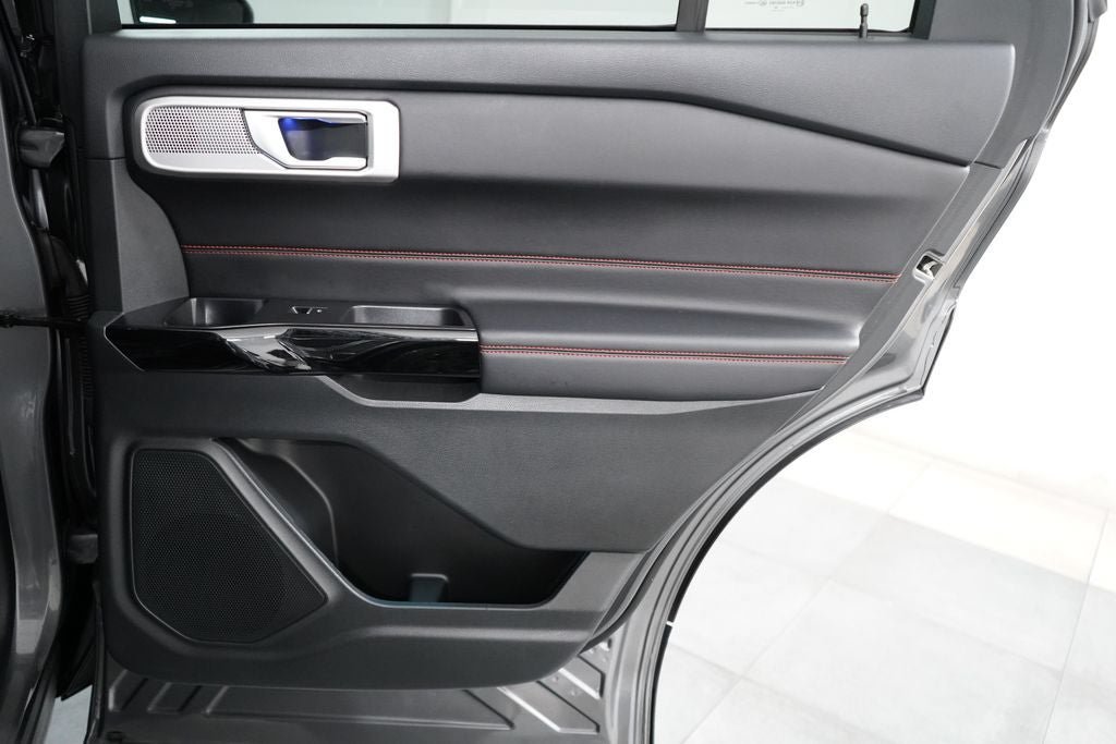Certified 2023 Ford Explorer ST-Line AWD/4WD image 26