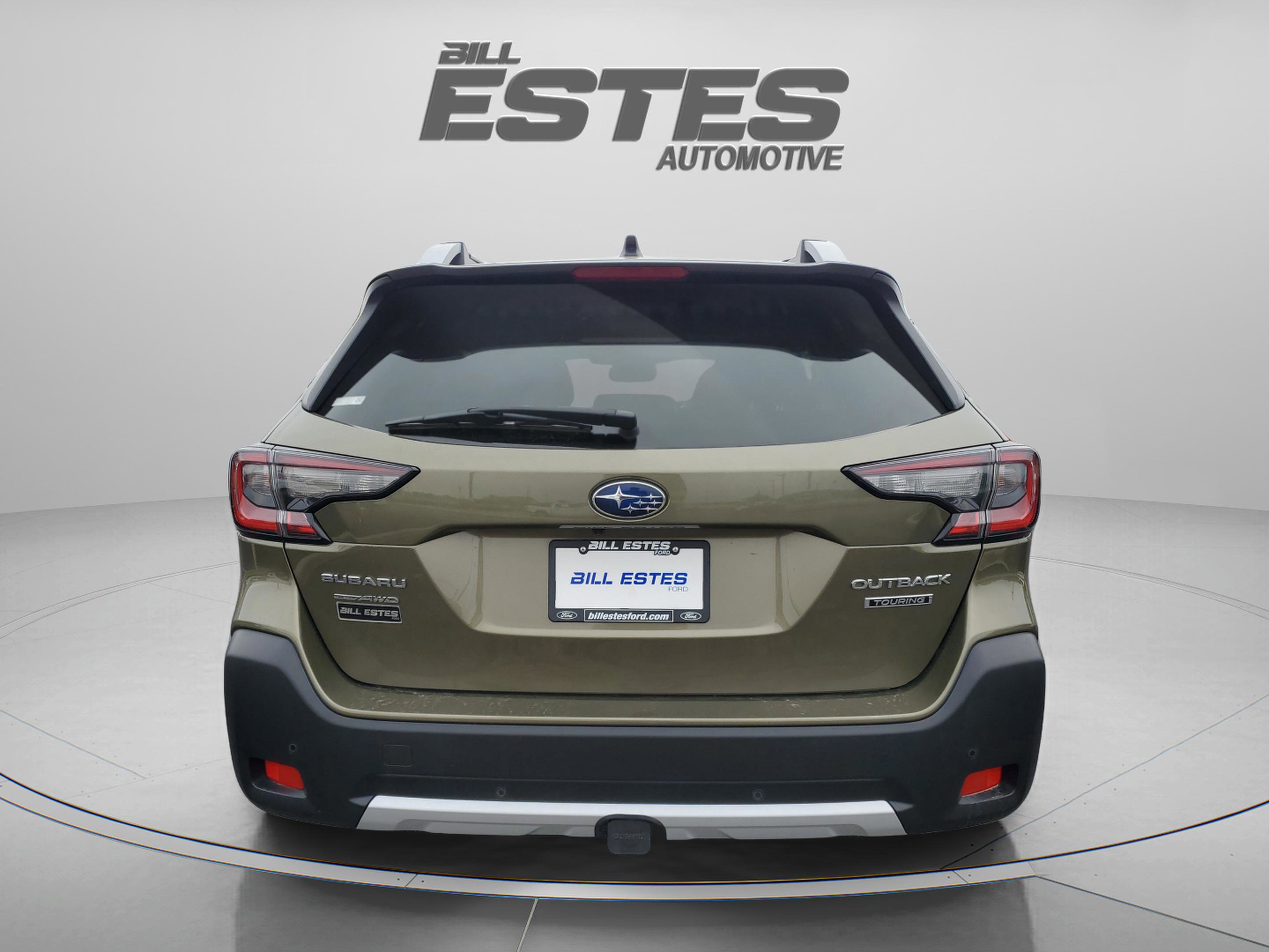 Used 2024 Subaru Outback Touring AWD/4WD image 3