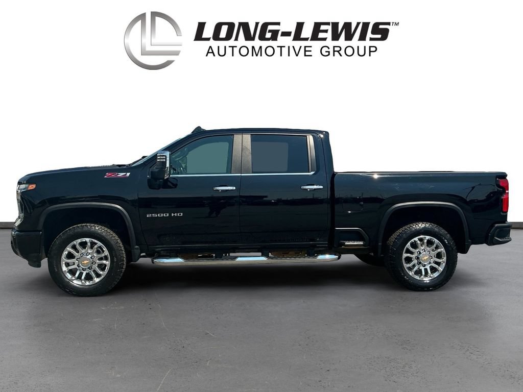 Used 2025 Chevrolet Silverado 2500 LT w/ Z71 Chrome Sport Edition AWD/4WD image 2