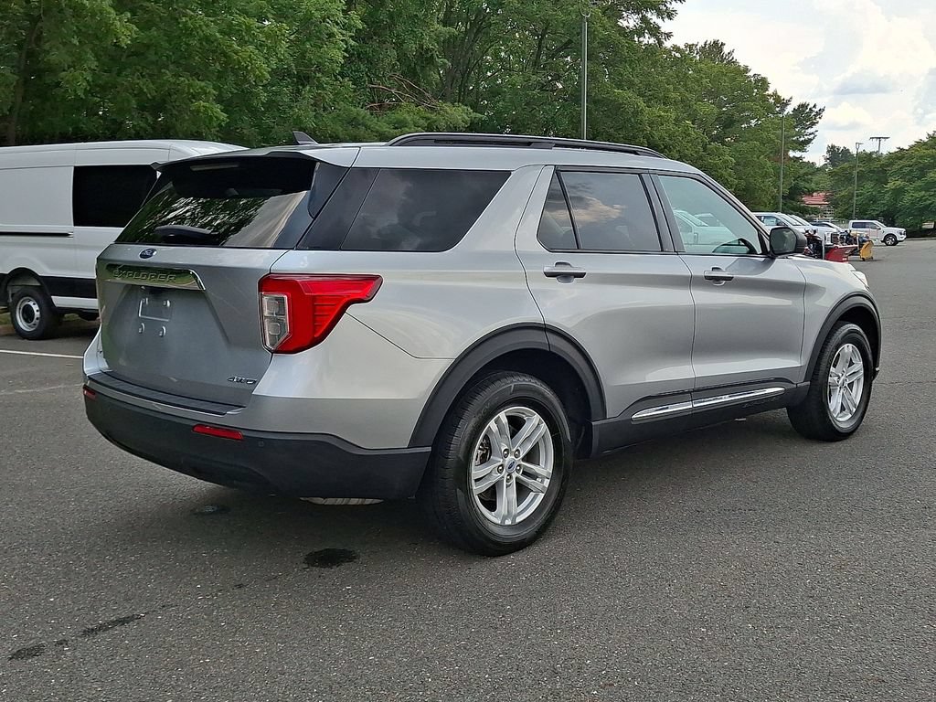 Certified 2023 Ford Explorer XLT AWD/4WD image 9