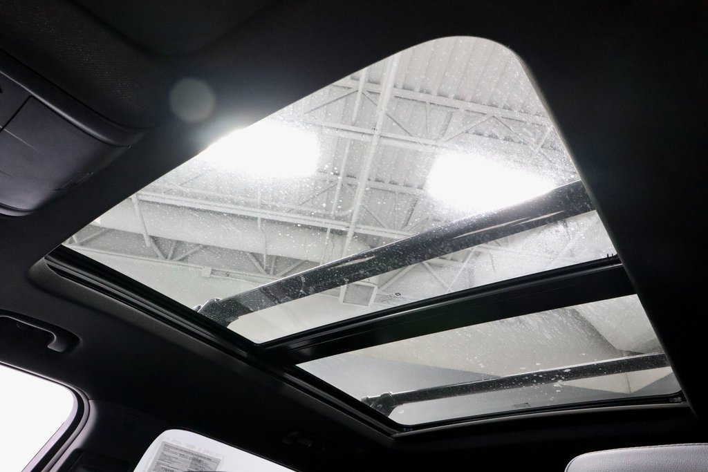 Used 2024 Chevrolet Blazer RS w/ Driver Confidence II Package image 34