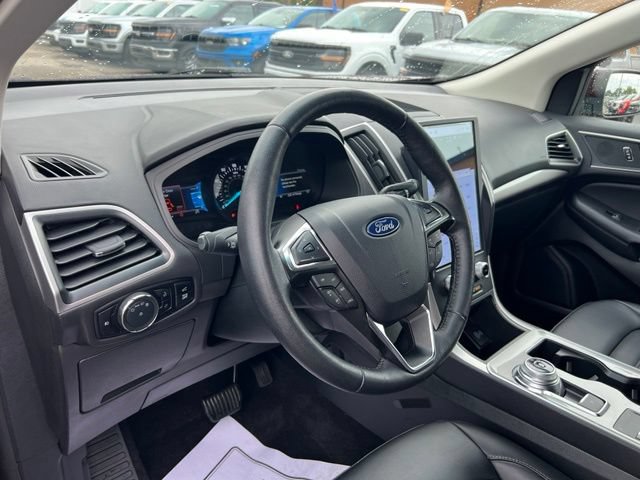 Certified 2024 Ford Edge SEL w/ Convenience Package AWD/4WD image 7