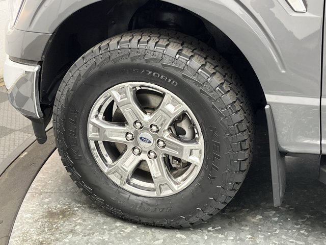 Certified 2022 Ford F150 XLT w/ XTR Package AWD/4WD image 8