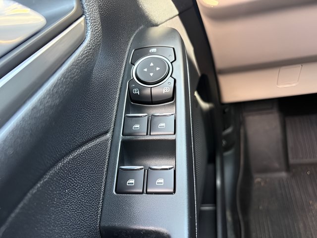Certified 2022 Ford Escape Titanium AWD/4WD image 21