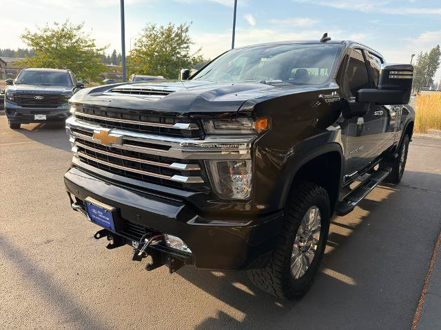 Used 2023 Chevrolet Silverado 2500 High Country w/ Safety Package II AWD/4WD image 4