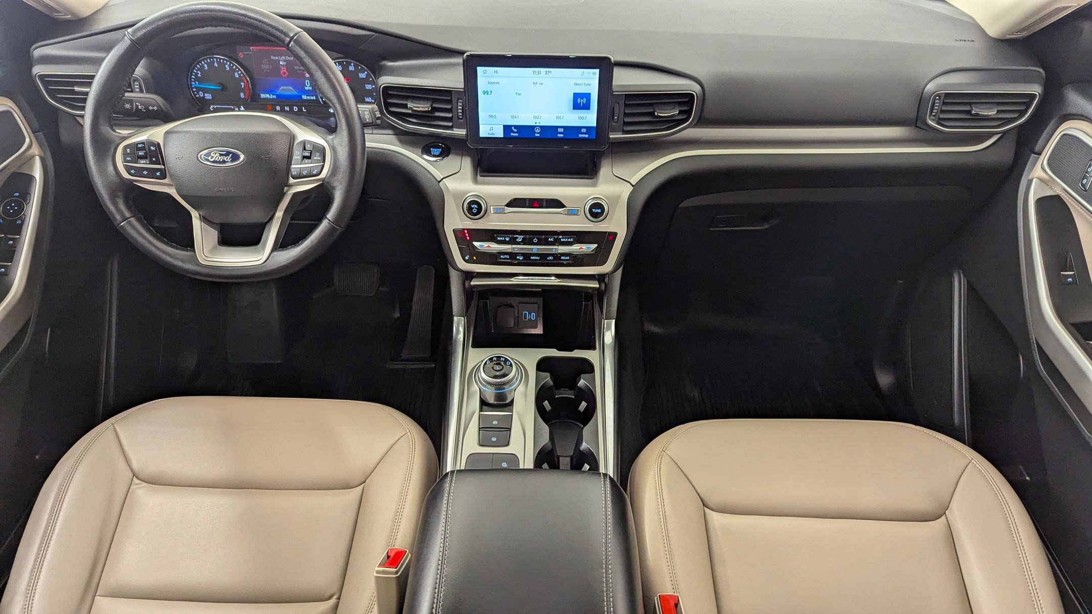 Certified 2022 Ford Explorer XLT w/ Equipment Group 202A image 15