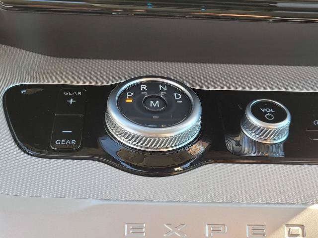 Certified 2025 Ford Expedition Max Active RWD image 20