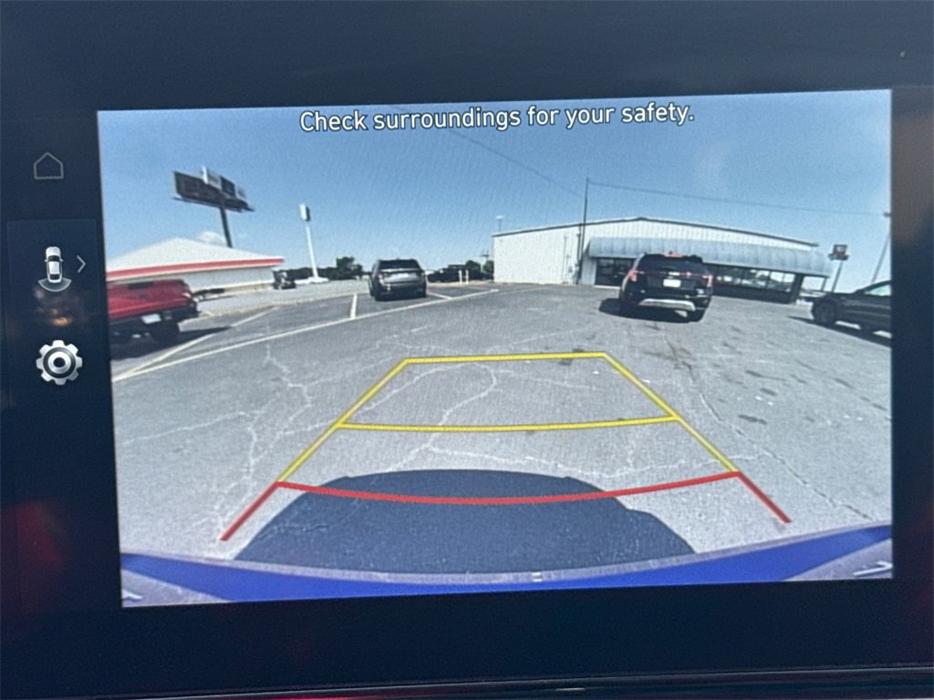 Used 2024 Hyundai Elantra SEL image 29