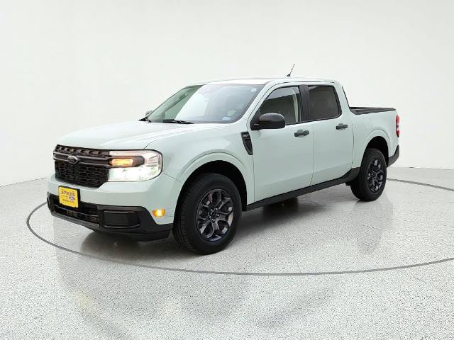 Certified 2024 Ford Maverick XLT FWD image 3