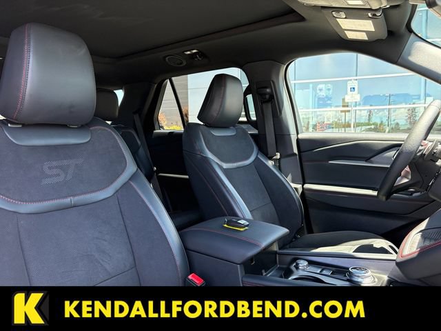 Certified 2025 Ford Explorer ST AWD/4WD image 16