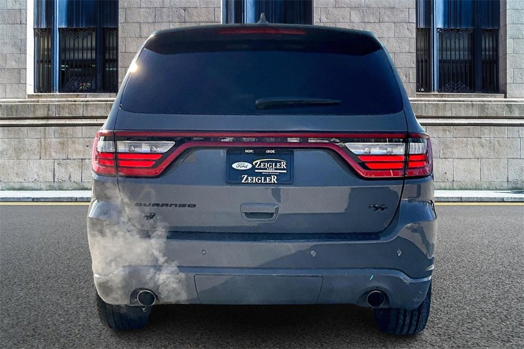 Used 2022 Dodge Durango R/T w/ Blacktop Package image 4