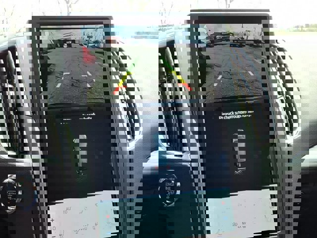 Certified 2023 Ford Edge SEL w/ Convenience Package image 8