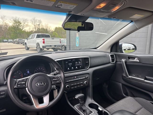 Used 2020 Kia Sportage LX FWD image 32