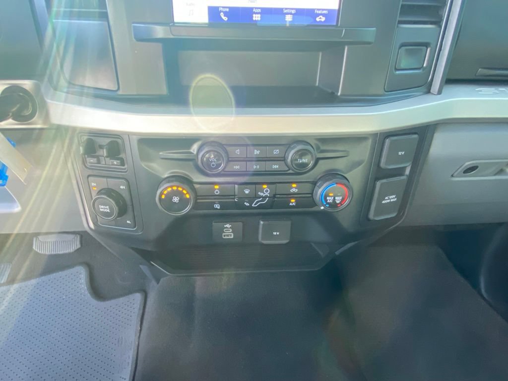 Certified 2024 Ford F350 XLT AWD/4WD image 17