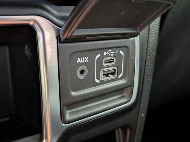 Used 2023 Jeep Wrangler Sport AWD/4WD image 12