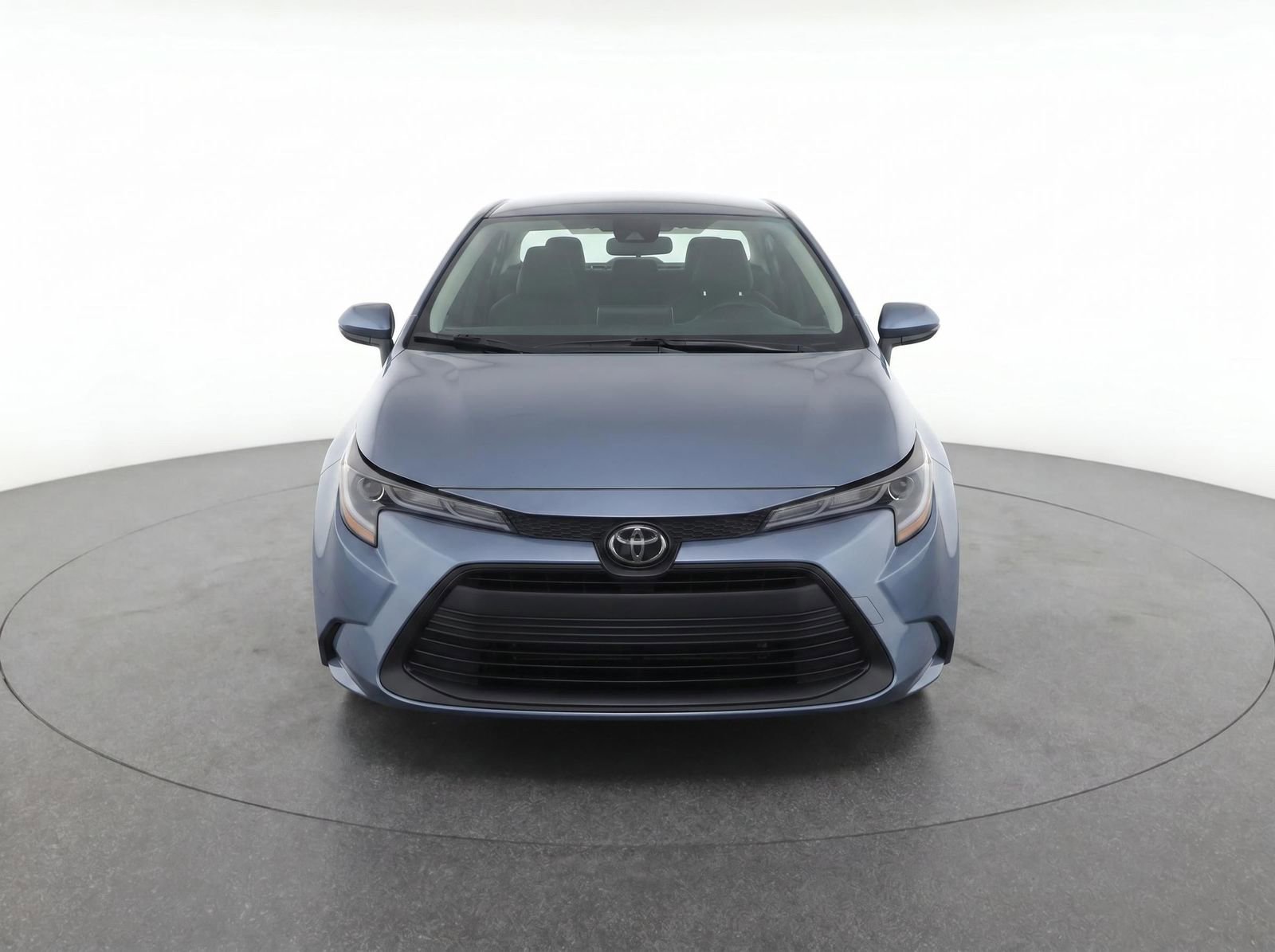 Used 2024 Toyota Corolla LE FWD image 5