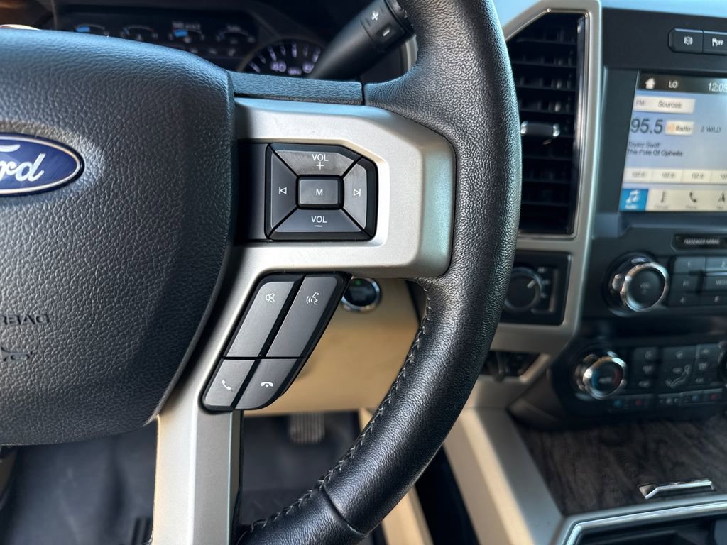 Certified 2019 Ford F350 Lariat w/ Lariat Ultimate Package image 17