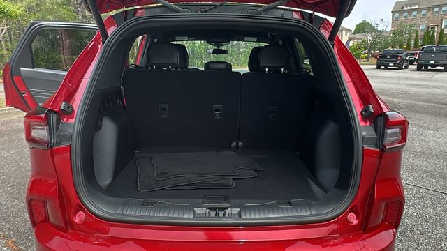 Certified 2024 Ford Escape ST-Line w/ Tech Pack #1 FWD image 18