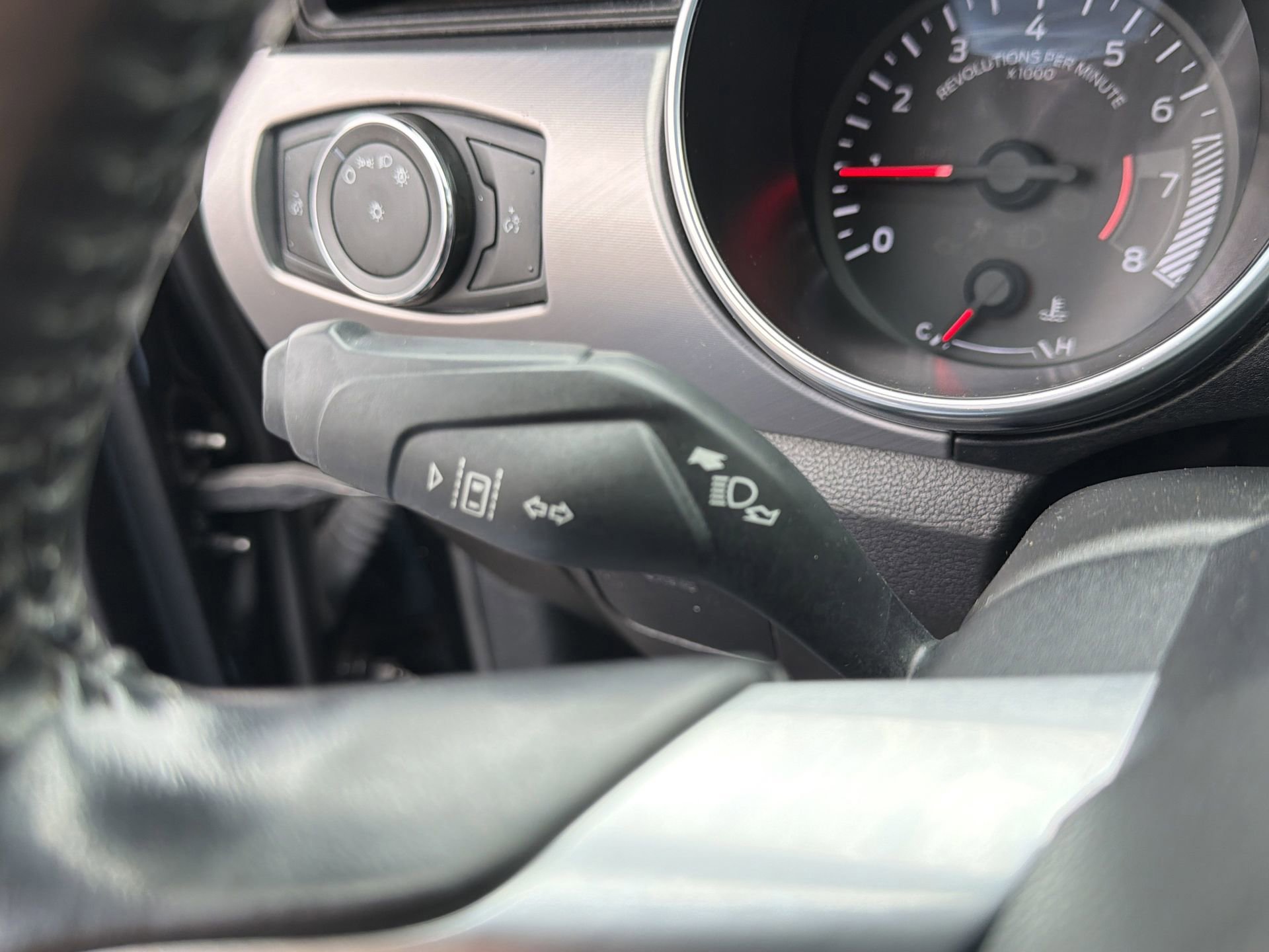 Certified 2022 Ford Mustang Premium w/ Black Accent Package image 18