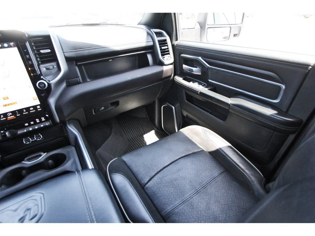 Used 2023 RAM 2500 Laramie AWD/4WD image 13