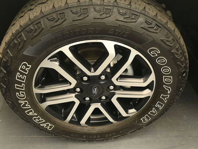 Used 2024 Subaru Crosstrek 2.5i Sport AWD/4WD image 15