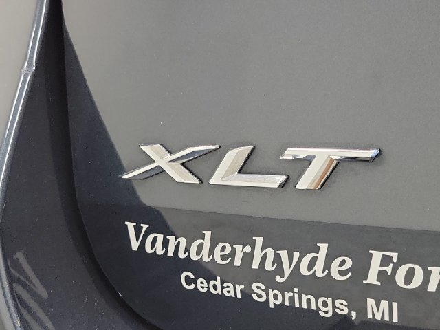 Certified 2024 Ford Explorer XLT w/ Equipment Group 202A AWD/4WD image 6