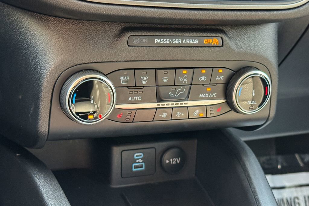 Certified 2023 Ford Escape Active AWD/4WD image 32