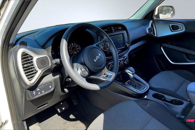 Used 2022 Kia Soul LX w/ Technology Package image 17