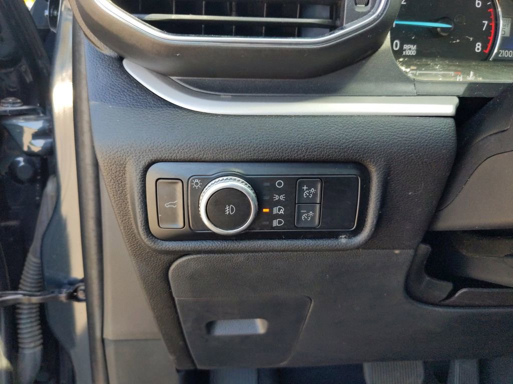 Certified 2022 Ford Explorer XLT w/ Equipment Group 202A image 27