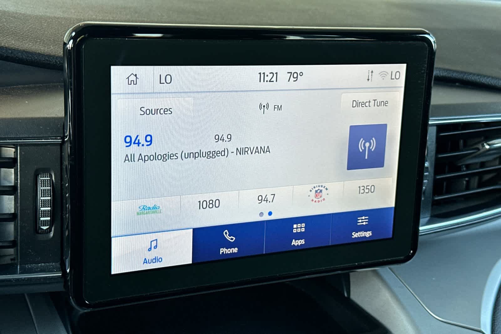 Certified 2023 Ford Explorer XLT w/ Equipment Group 202A AWD/4WD image 19