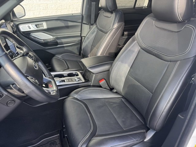 Certified 2023 Ford Explorer ST w/ Equipment Group 401A image 15